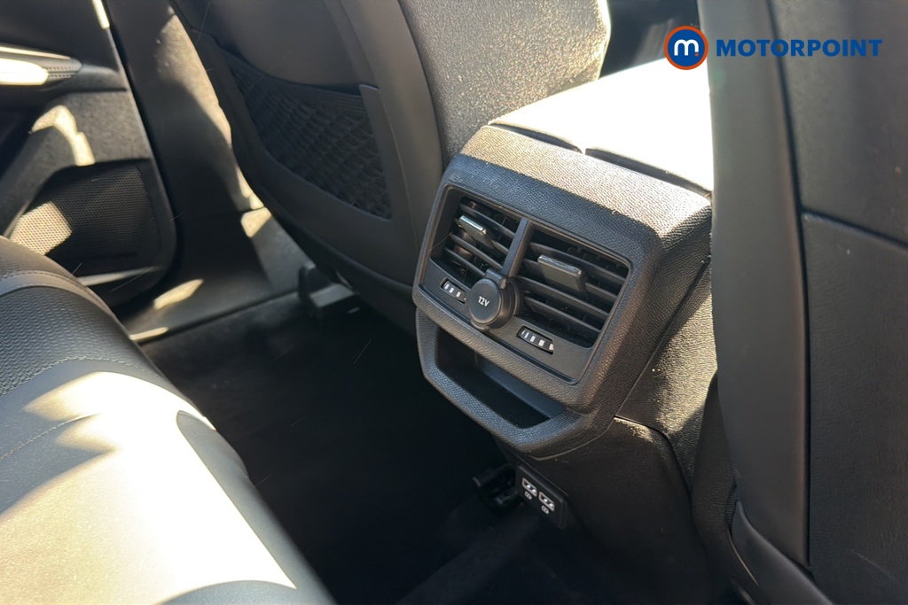 Peugeot 3008 GT Automatic Petrol SUV - Stock Number (1630455) - 28th supplementary image