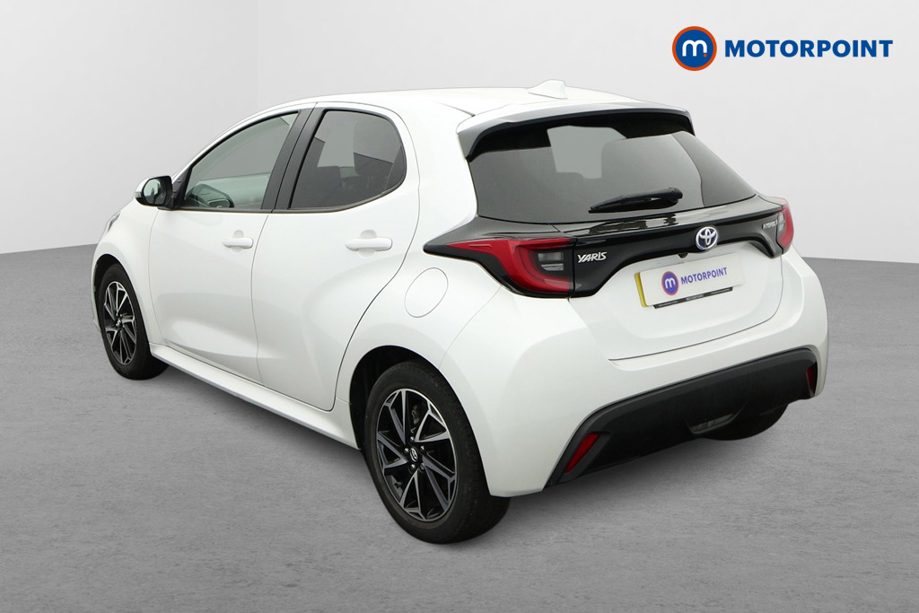 Toyota Yaris Design Automatic Petrol-Electric Hybrid Hatchback - Stock Number (1635174) - Passenger side rear corner