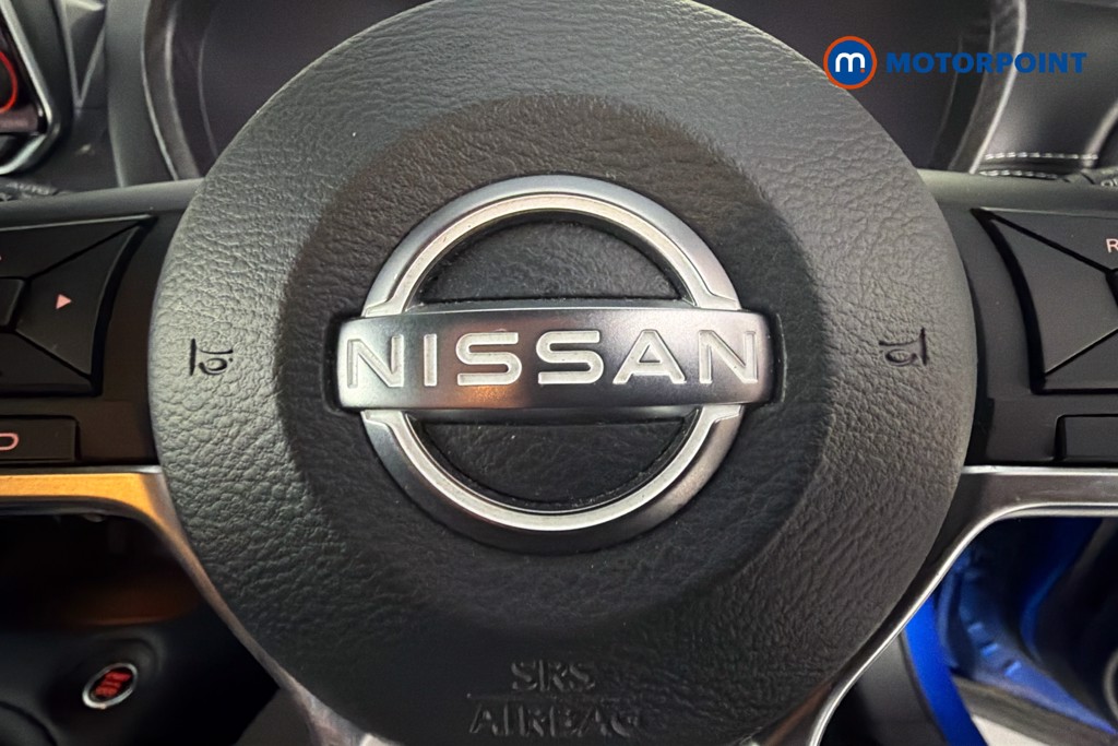 Nissan Juke N-Connecta Manual Petrol SUV - Stock Number (1635820) - 5th supplementary image