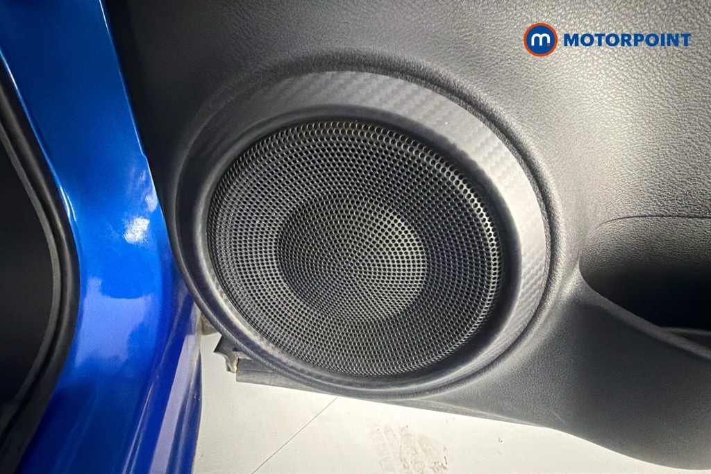 Nissan Juke N-Connecta Manual Petrol SUV - Stock Number (1635820) - 21st supplementary image