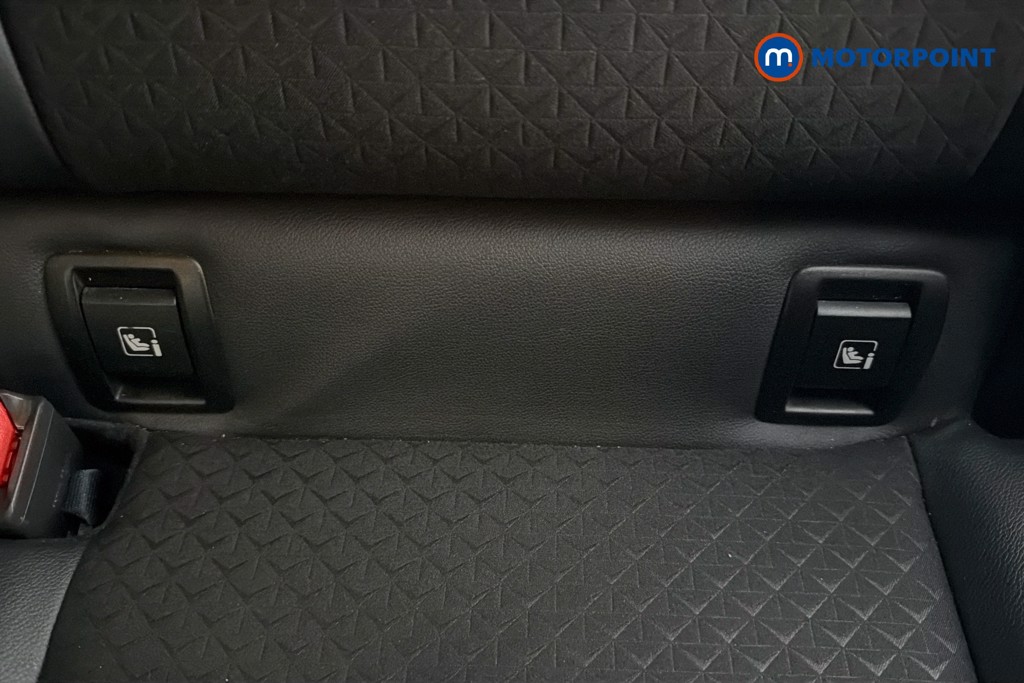 Nissan Juke N-Connecta Manual Petrol SUV - Stock Number (1635820) - 28th supplementary image
