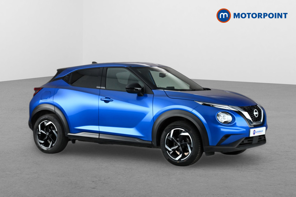 Nissan Juke N-Connecta Manual Petrol SUV - Stock Number (1635820) - Drivers side front corner