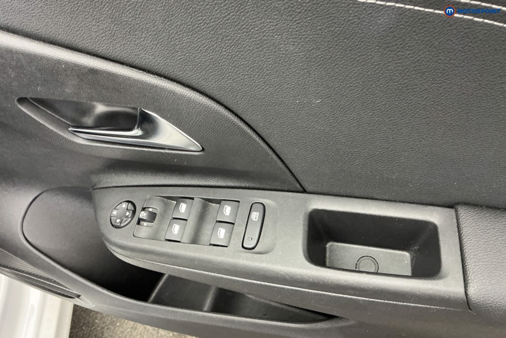 Vauxhall Corsa GS Manual Petrol Hatchback - Stock Number (1637974) - 25th supplementary image