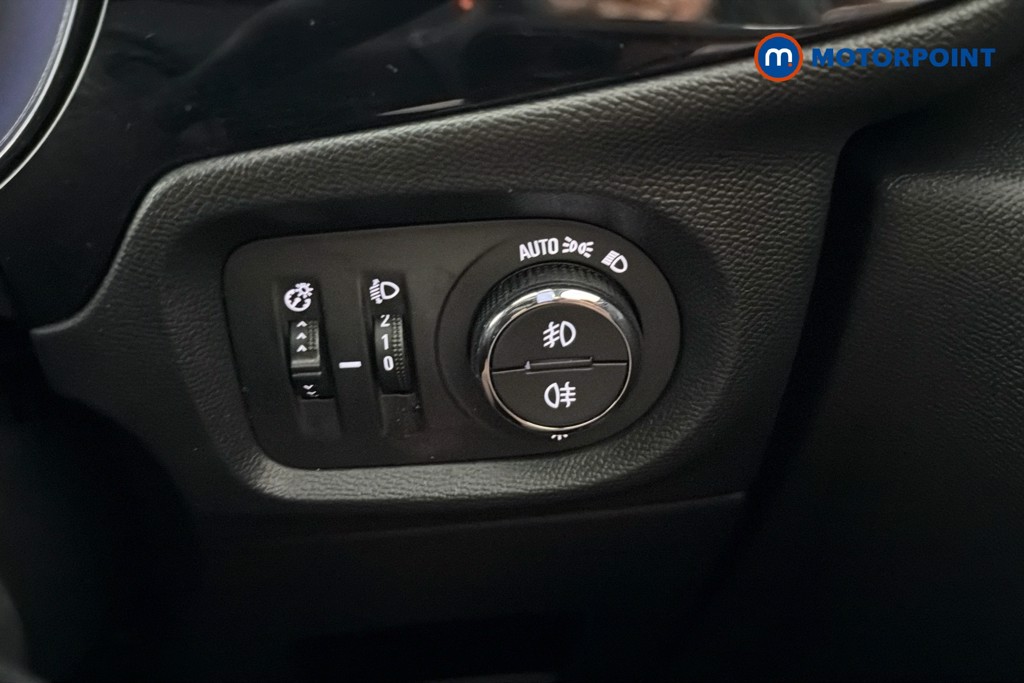 Vauxhall Corsa GS Manual Petrol Hatchback - Stock Number (1638003) - 18th supplementary image