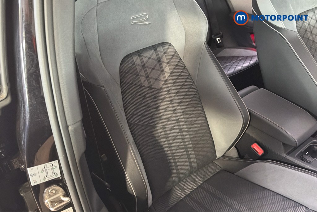 Volkswagen Golf R-Line Manual Petrol Hatchback - Stock Number (1638591) - 22nd supplementary image
