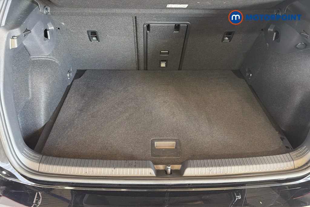 Volkswagen Golf R-Line Manual Petrol Hatchback - Stock Number (1638591) - 33rd supplementary image
