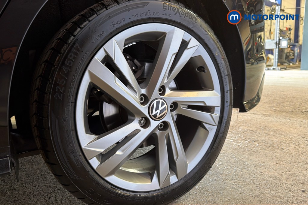 Volkswagen Golf R-Line Manual Petrol Hatchback - Stock Number (1638591) - 48th supplementary image