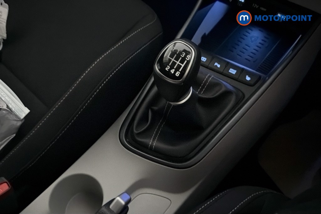 Hyundai I20 Ultimate Manual Petrol Hatchback - Stock Number (1638742) - 15th supplementary image