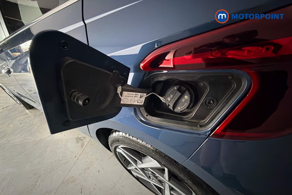 Hyundai I20 Ultimate Manual Petrol Hatchback - Stock Number (1638742) - 41st supplementary image
