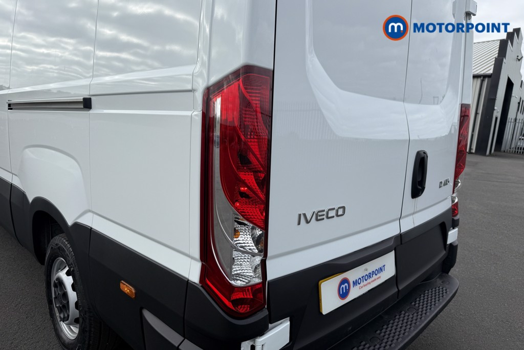 Iveco Daily Business Automatic Diesel High Volume-High Roof Van - Stock Number (1640167) - 23rd supplementary image