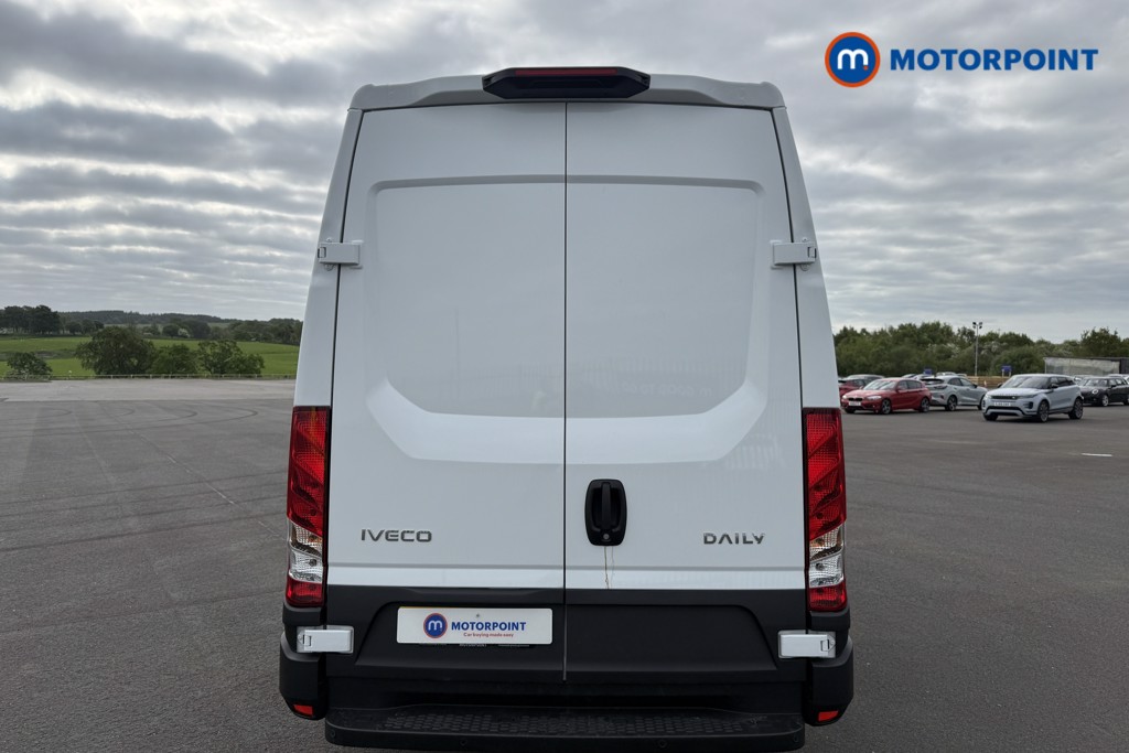 Iveco Daily Business Automatic Diesel High Volume-High Roof Van - Stock Number (1640167) - Rear bumper