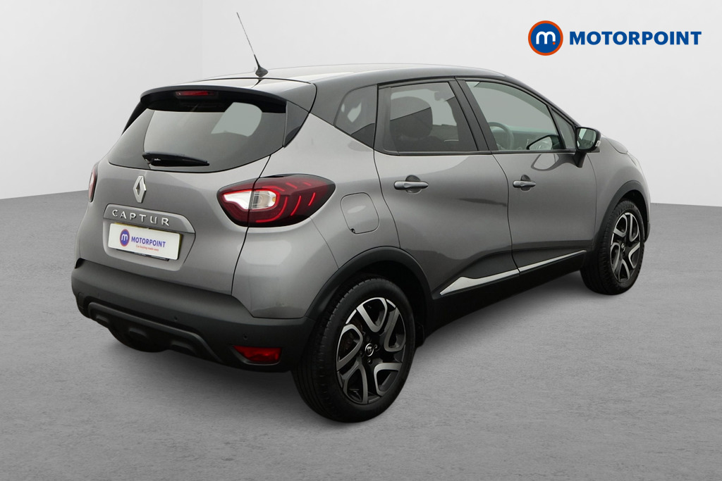 Renault Captur Iconic Manual Diesel SUV - Stock Number (1641160) - Drivers side rear corner