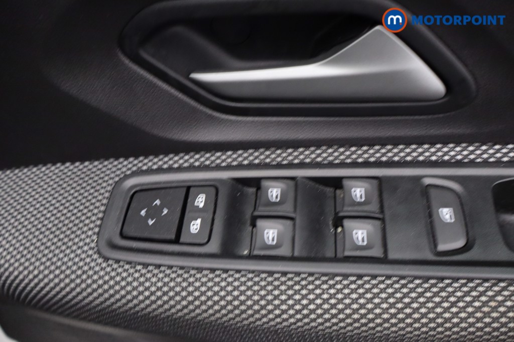Dacia Sandero Expression Manual Petrol Hatchback - Stock Number (1641196) - 9th supplementary image