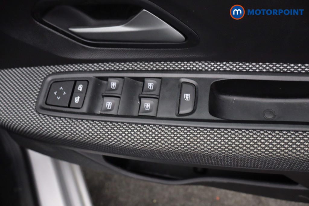 Dacia Sandero Expression Manual Petrol Hatchback - Stock Number (1641196) - 16th supplementary image