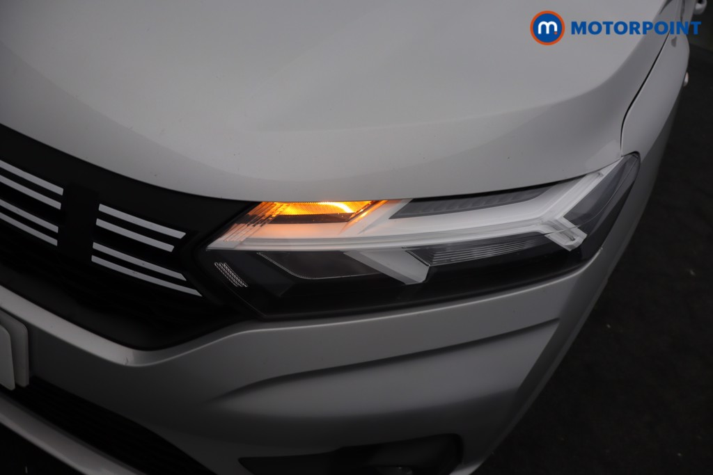 Dacia Sandero Expression Manual Petrol Hatchback - Stock Number (1641196) - 20th supplementary image