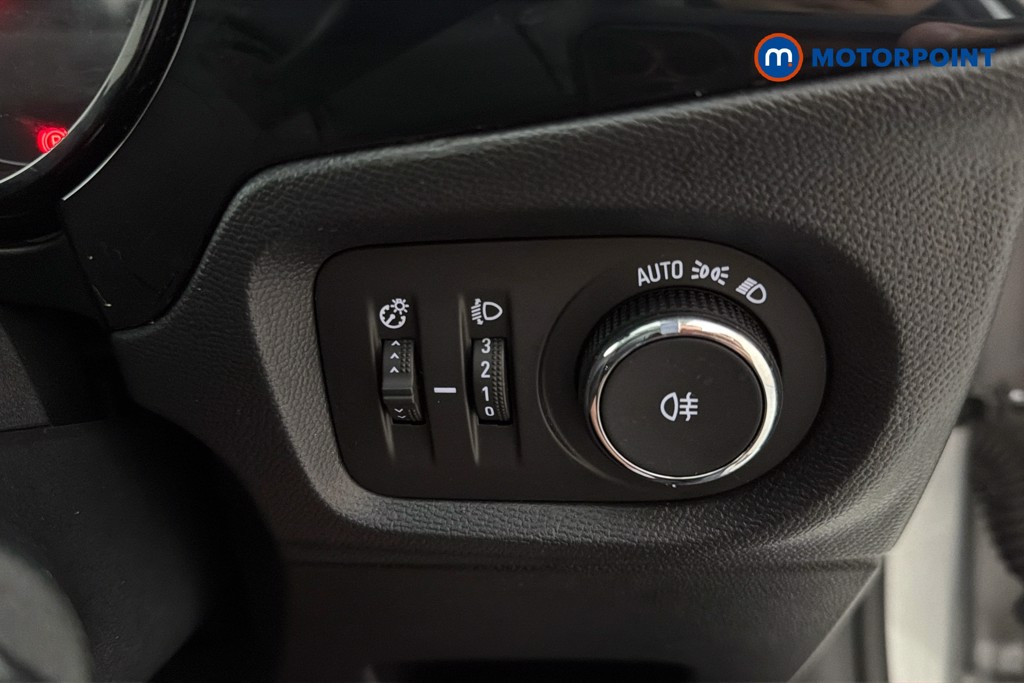 Vauxhall Corsa Design Manual Petrol Hatchback - Stock Number (1641288) - 17th supplementary image