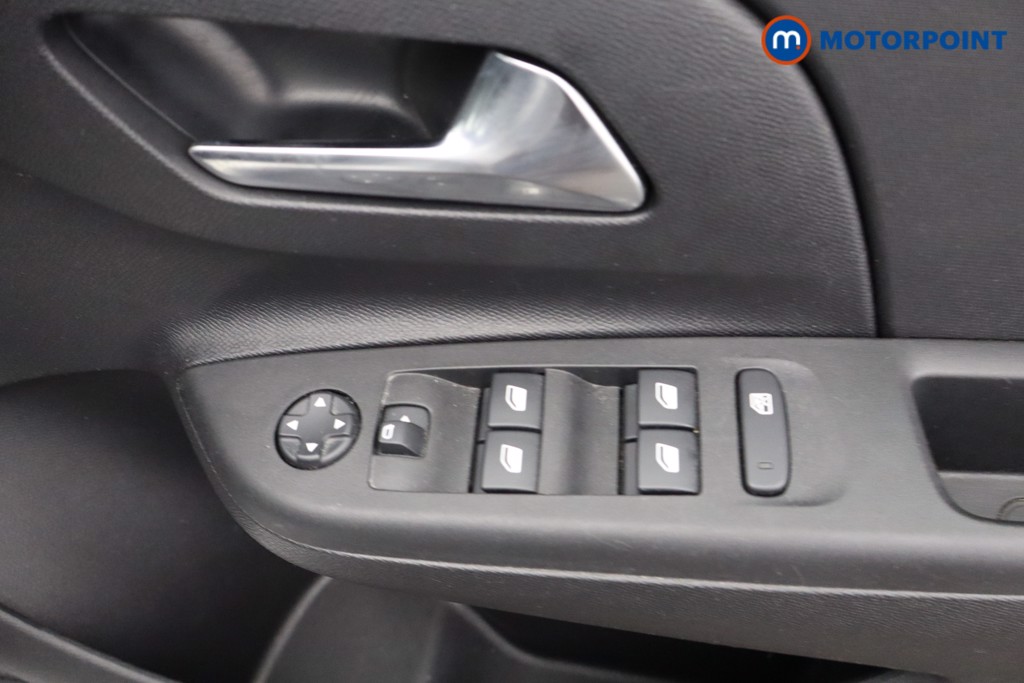Vauxhall Corsa Design Manual Petrol Hatchback - Stock Number (1641295) - 9th supplementary image