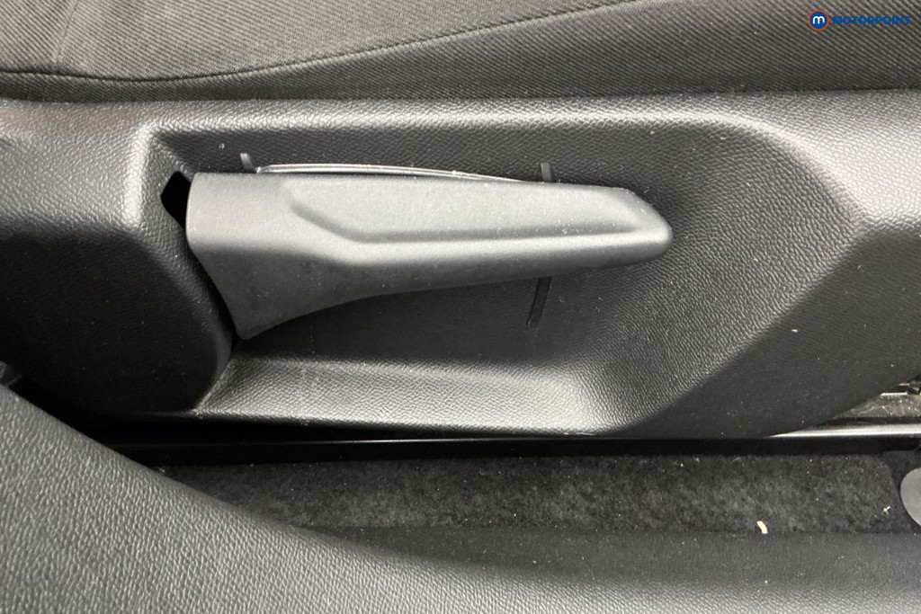 Vauxhall Corsa Design Manual Petrol Hatchback - Stock Number (1641542) - 22nd supplementary image