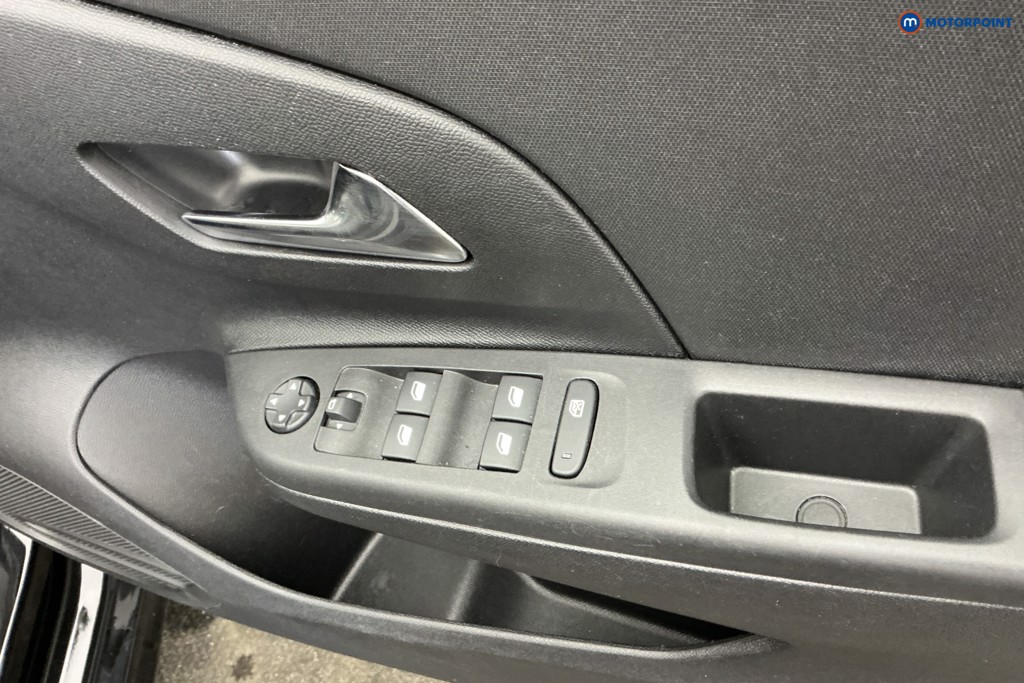 Vauxhall Corsa Design Manual Petrol Hatchback - Stock Number (1641542) - 24th supplementary image