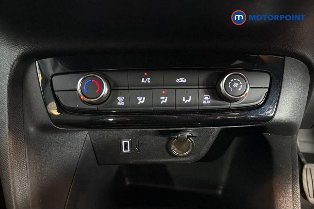 Vauxhall Corsa Design Manual Petrol Hatchback - Stock Number (1641546) - 12th supplementary image