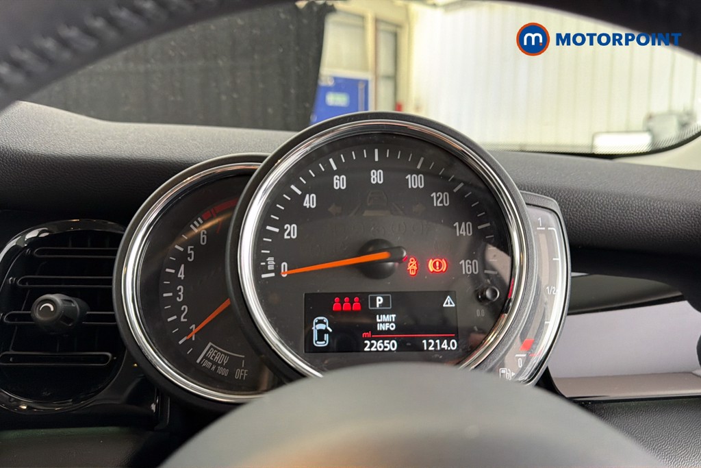 Mini Hatchback Cooper Classic Automatic Petrol Hatchback - Stock Number (1641715) - 8th supplementary image