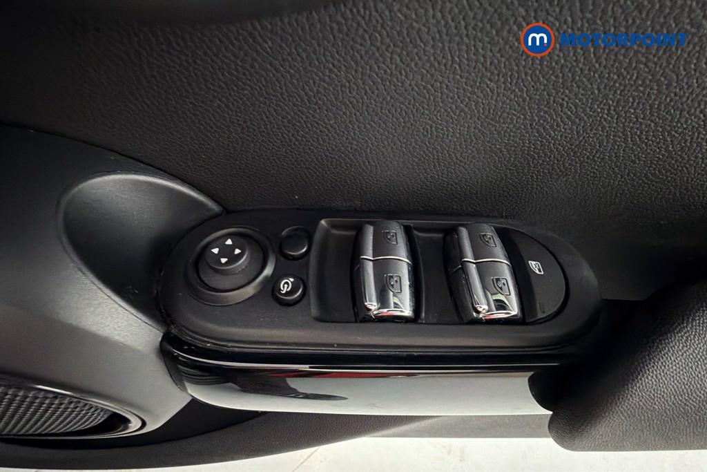 Mini Hatchback Cooper Classic Automatic Petrol Hatchback - Stock Number (1641715) - 20th supplementary image
