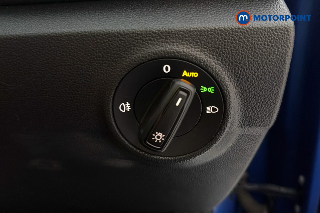 Volkswagen T-Roc Life Manual Petrol SUV - Stock Number (1641847) - 18th supplementary image