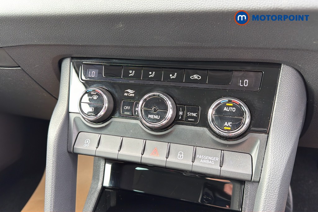 Skoda Karoq Se Drive Manual Petrol SUV - Stock Number (1642095) - 12th supplementary image