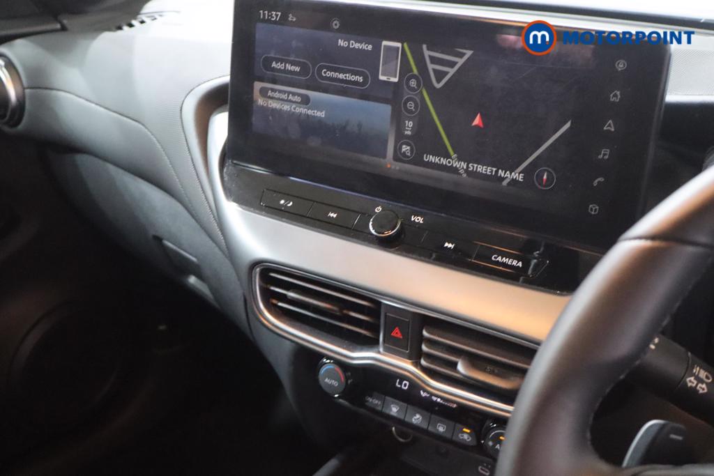 Nissan Juke N-Connecta Automatic Petrol SUV - Stock Number (1642442) - 3rd supplementary image