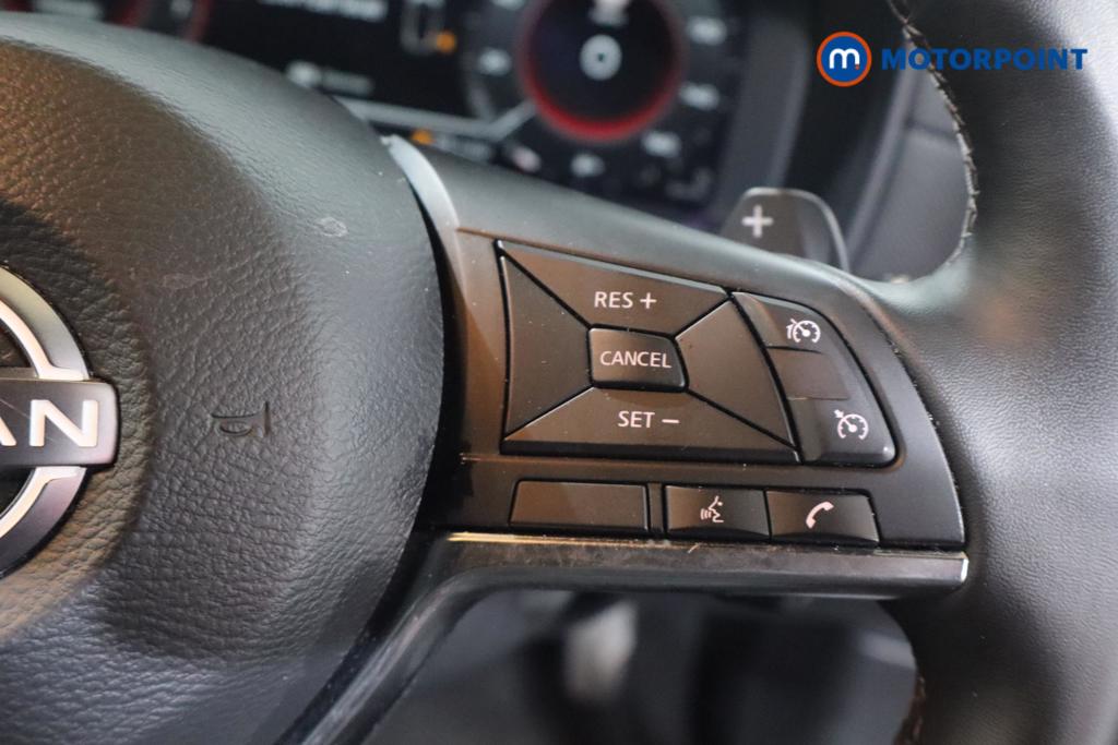 Nissan Juke N-Connecta Automatic Petrol SUV - Stock Number (1642442) - 6th supplementary image