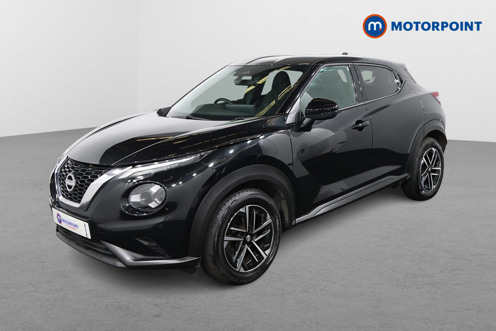Nissan Juke N-Connecta Automatic Petrol SUV - Stock Number (1642442) - Passenger side front corner