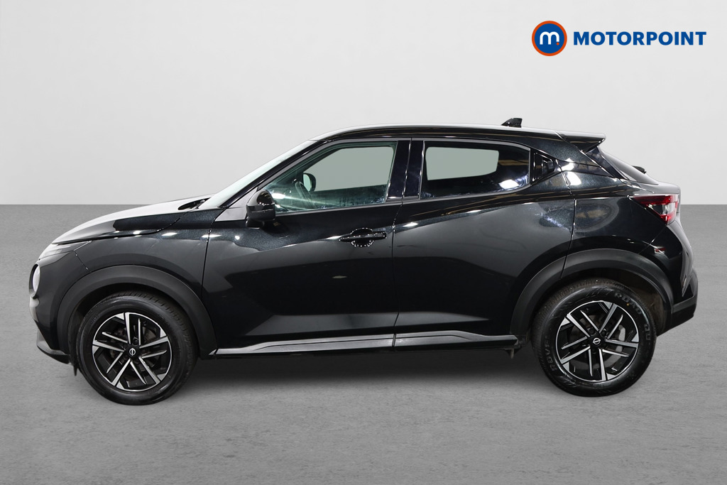 Nissan Juke N-Connecta Automatic Petrol SUV - Stock Number (1642442) - Passenger side
