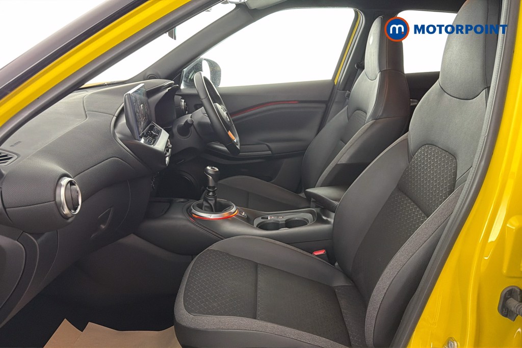 Nissan Juke N-Connecta Manual Petrol SUV - Stock Number (1642471) - 22nd supplementary image
