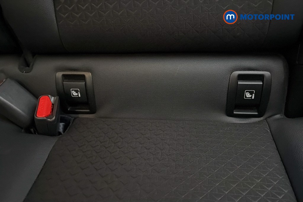 Nissan Juke N-Connecta Manual Petrol SUV - Stock Number (1642471) - 29th supplementary image