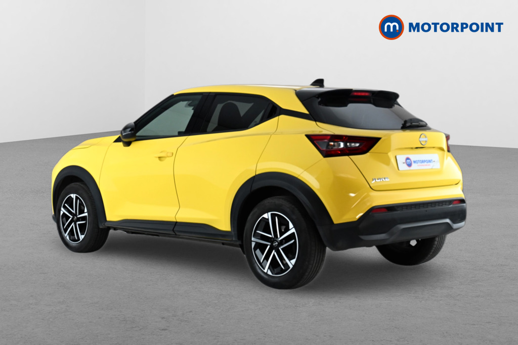 Nissan Juke N-Connecta Manual Petrol SUV - Stock Number (1642471) - Passenger side rear corner