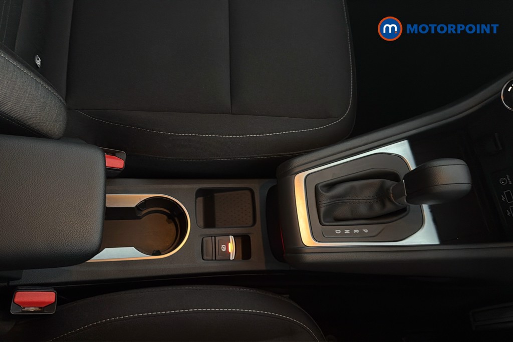 Renault Captur Iconic Automatic Petrol SUV - Stock Number (1642563) - 15th supplementary image
