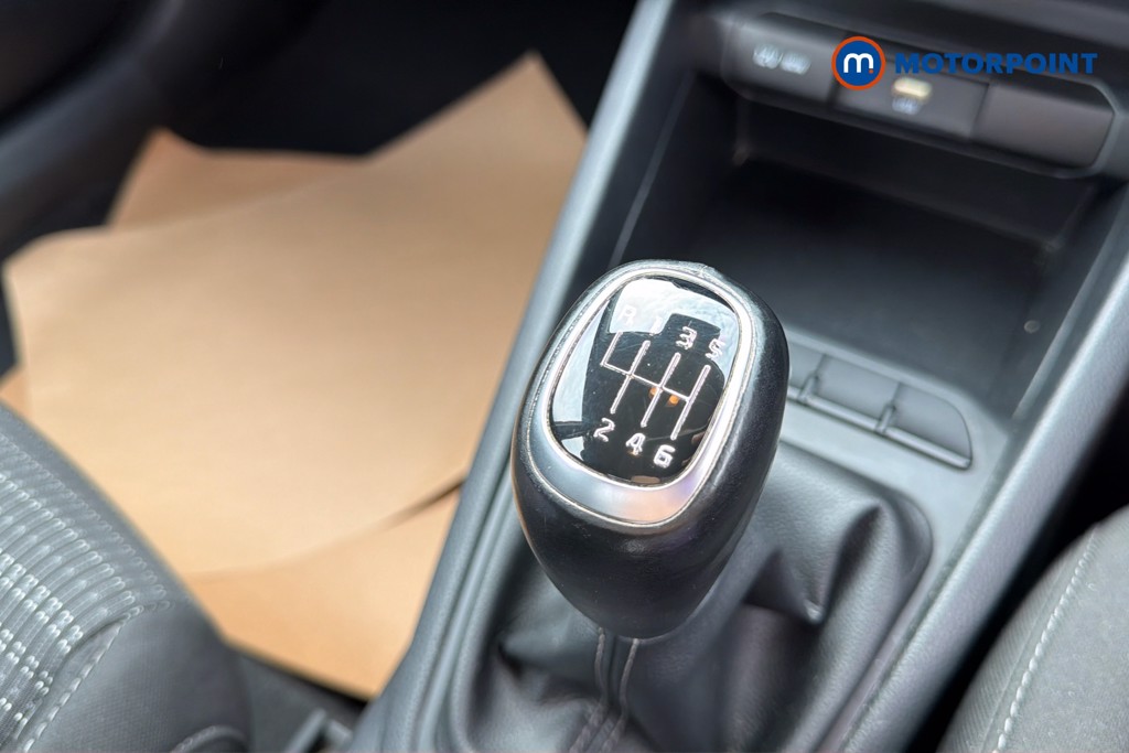 KIA Stonic 2 Manual Petrol SUV - Stock Number (1642590) - 15th supplementary image