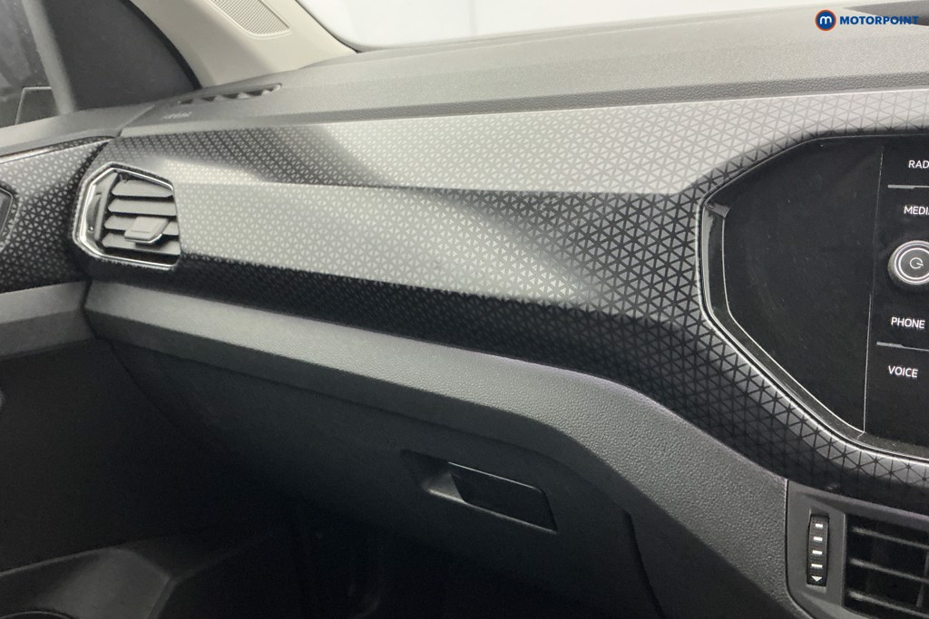 Volkswagen T-Cross SEL Automatic Petrol SUV - Stock Number (1643037) - 18th supplementary image