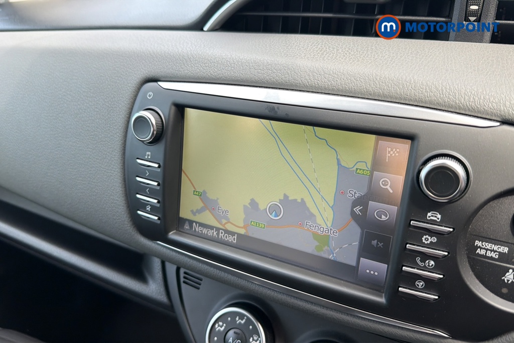 Toyota Yaris Icon Tech Manual Petrol Hatchback - Stock Number (1643520) - 9th supplementary image