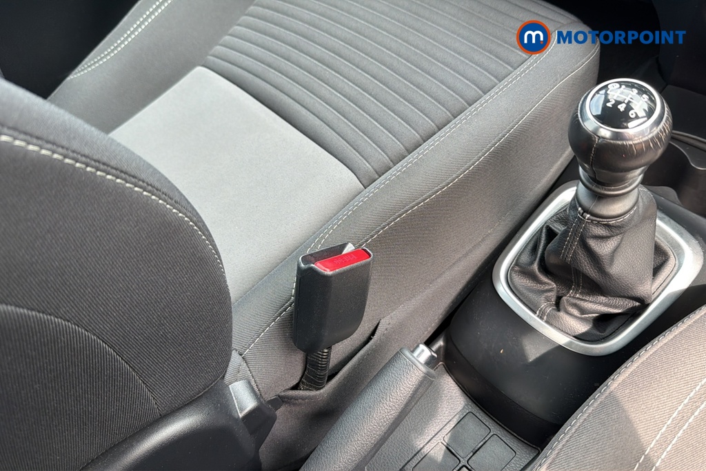 Toyota Yaris Icon Tech Manual Petrol Hatchback - Stock Number (1643520) - 15th supplementary image