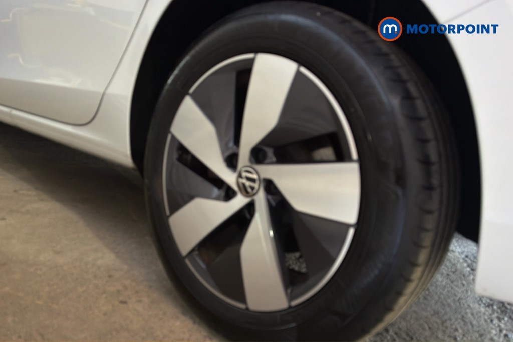 Volkswagen Passat Life Automatic Petrol Plug-In Hybrid Estate - Stock Number (1643781) - 48th supplementary image