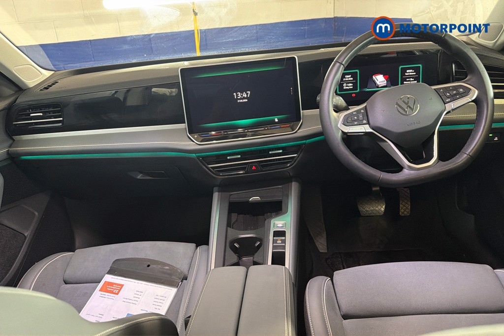 Volkswagen Passat Life Automatic Petrol Plug-In Hybrid Estate - Stock Number (1643781) - 1st supplementary image