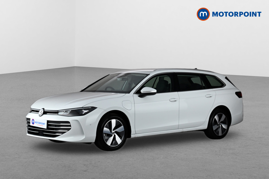 Volkswagen Passat Life Automatic Petrol Plug-In Hybrid Estate - Stock Number (1643781) - Passenger side front corner