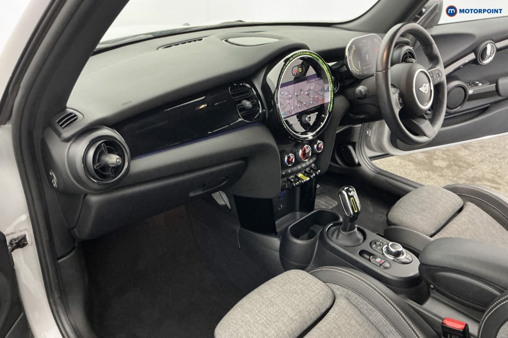 Mini Hatchback Cooper S Level 2 Automatic Electric Hatchback - Stock Number (1643903) - 9th supplementary image