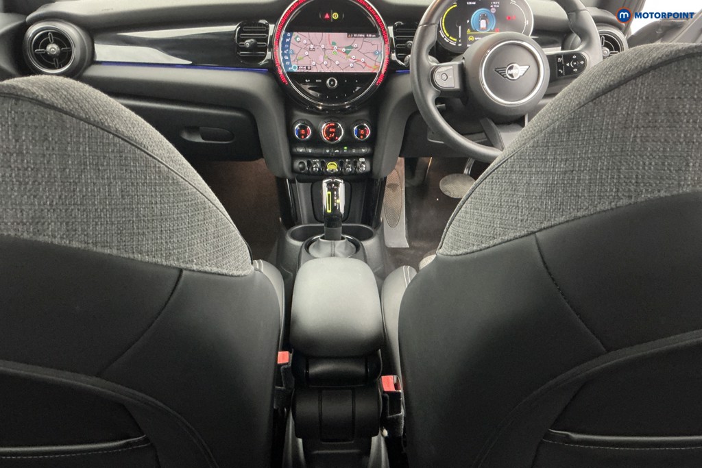 Mini Hatchback Cooper S Level 2 Automatic Electric Hatchback - Stock Number (1643903) - 11th supplementary image