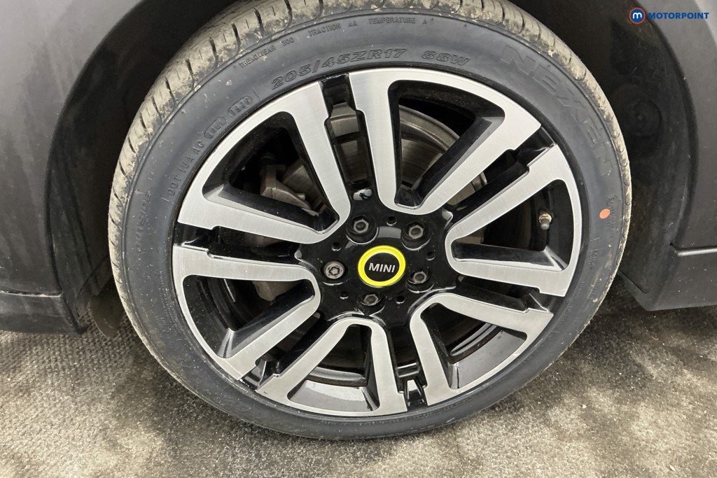 Mini Hatchback Cooper S Level 2 Automatic Electric Hatchback - Stock Number (1643903) - 35th supplementary image