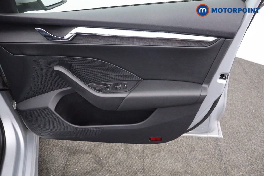 Skoda Octavia Se L First Edition Manual Diesel Hatchback - Stock Number (1643923) - 9th supplementary image