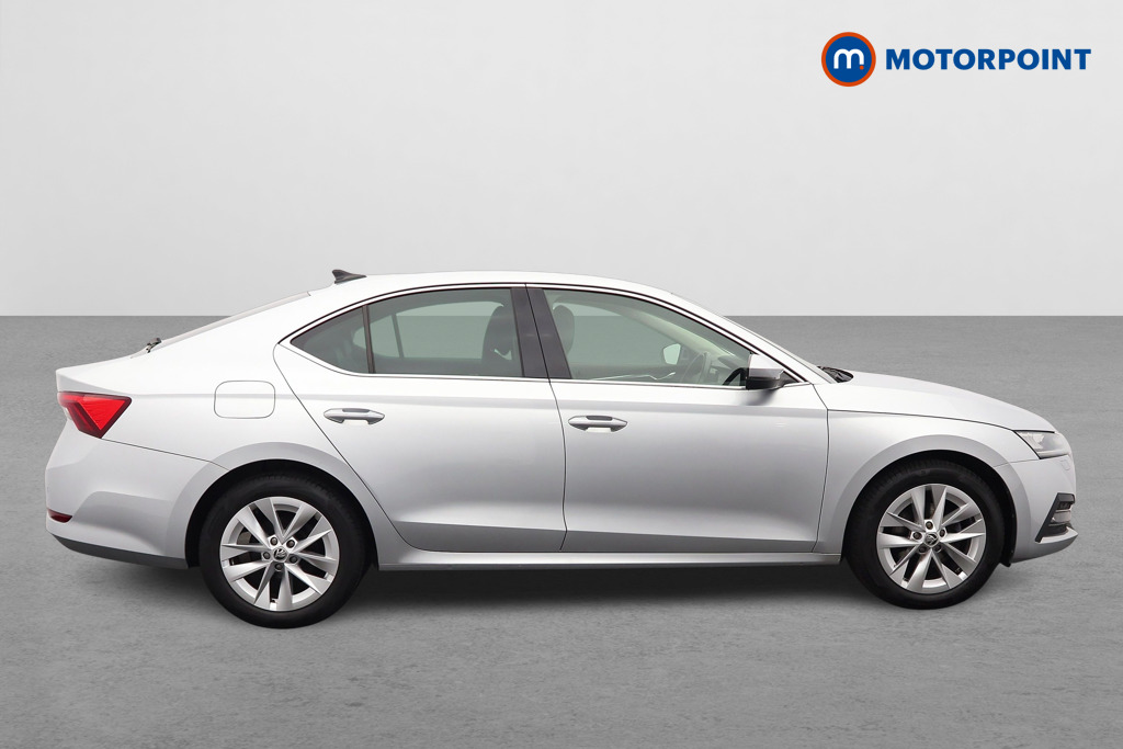 Skoda Octavia Se L First Edition Manual Diesel Hatchback - Stock Number (1643923) - Drivers side
