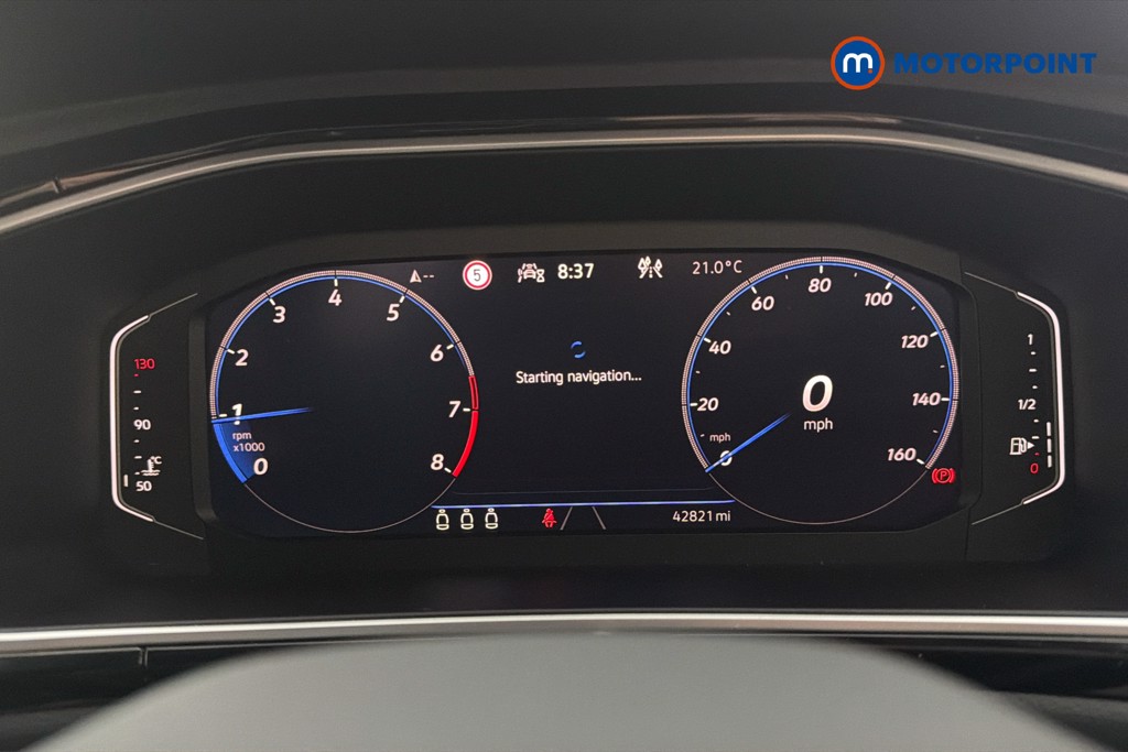 Volkswagen T-Roc R-Line Manual Petrol SUV - Stock Number (1644199) - 8th supplementary image