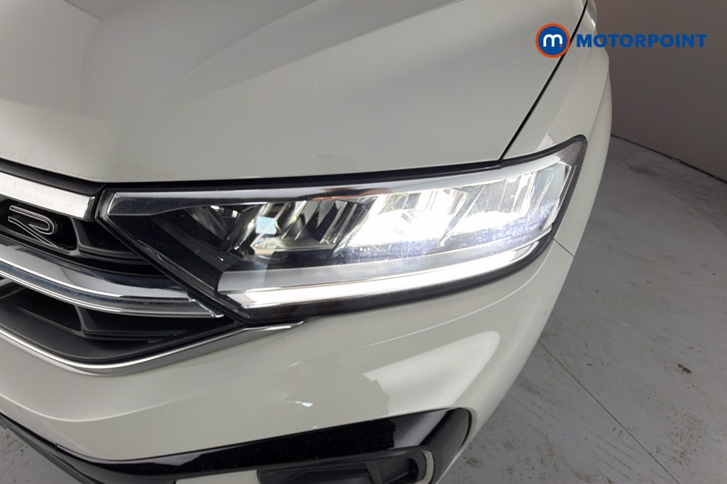 Volkswagen T-Roc R-Line Manual Petrol SUV - Stock Number (1644199) - 44th supplementary image
